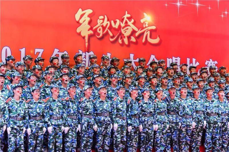 如果做俯卧撑每组做到力竭有什么。作用游戏画面